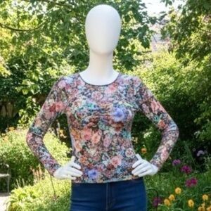 🛍️BUNDLE ONLY ITEM🛍️ Sheer Mesh Floral Top S